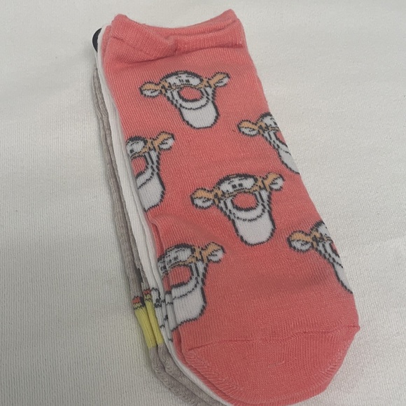 Disney Accessories Disney 3 Pair Winnie The Pooh And Tigger Socks